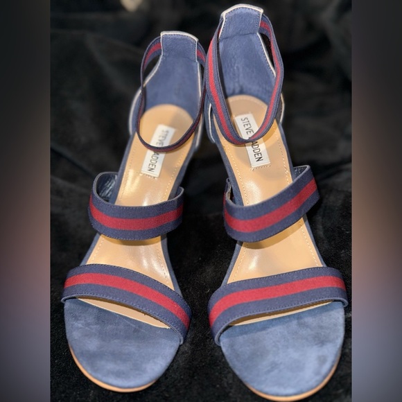 Steve Madden Blue and Red Heeled Sandals - Picture 6 of 14